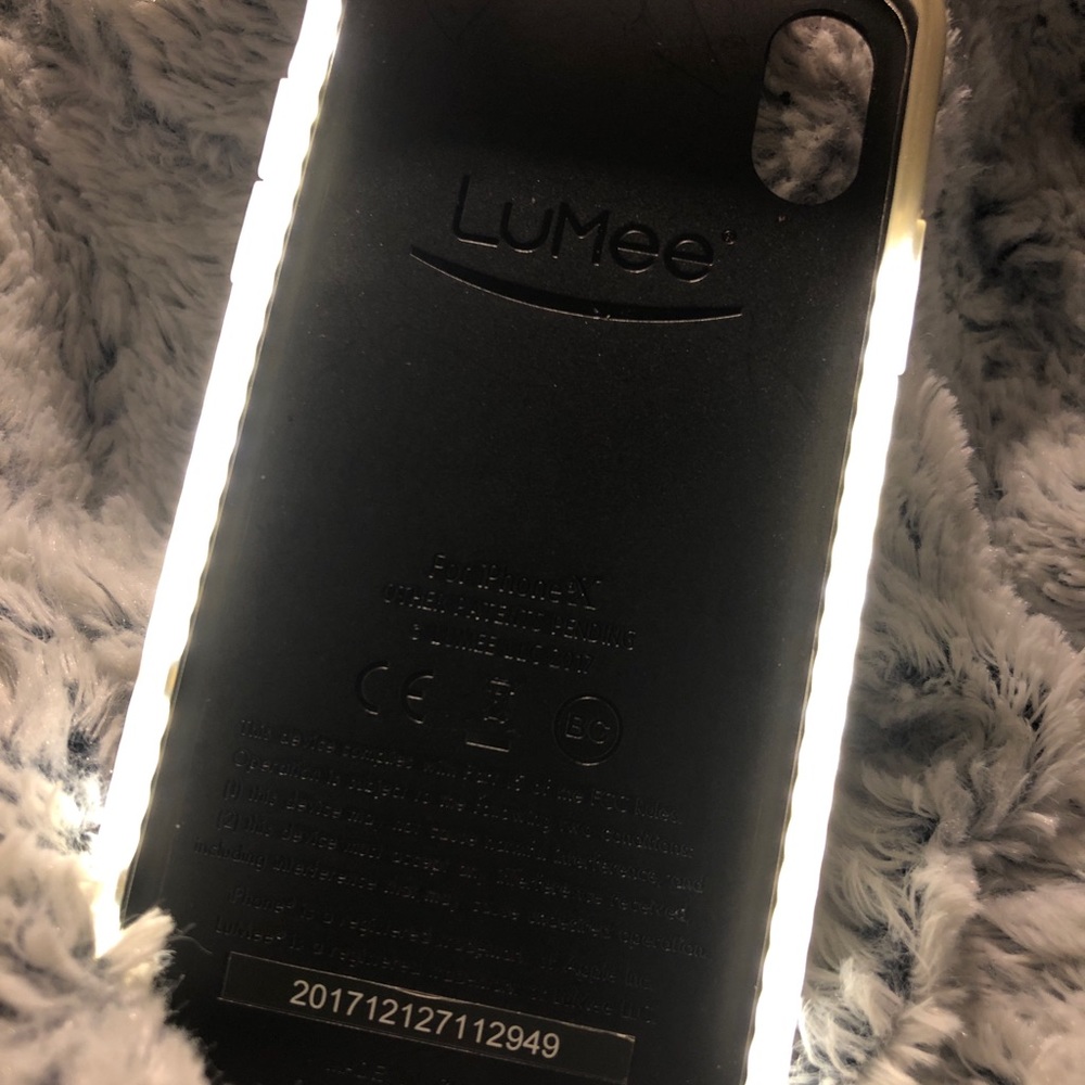 “Lumee” Illuminated Iphone X Case - image 4